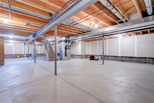 2 Dartmouth Court, Pittsford, NY 14534