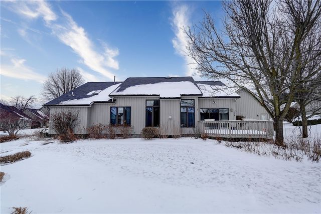 2 Dartmouth Court, Pittsford, NY 14534