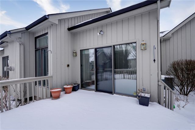 2 Dartmouth Court, Pittsford, NY 14534