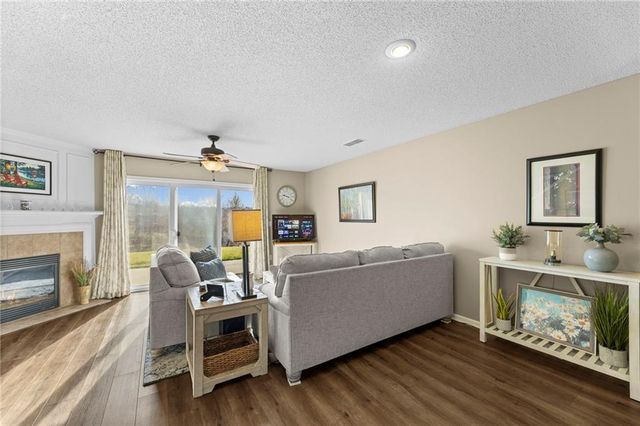 5521 N Fairmount Avenue, Kansas City, MO 64118