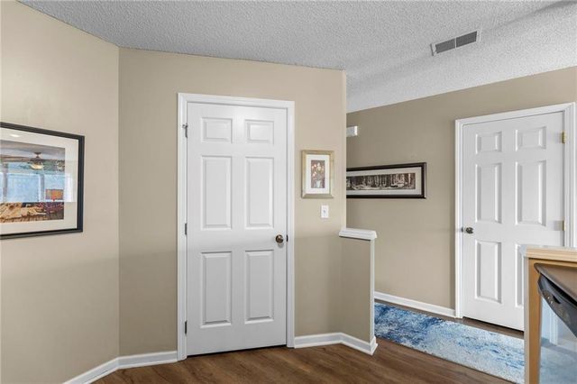 5521 N Fairmount Avenue, Kansas City, MO 64118