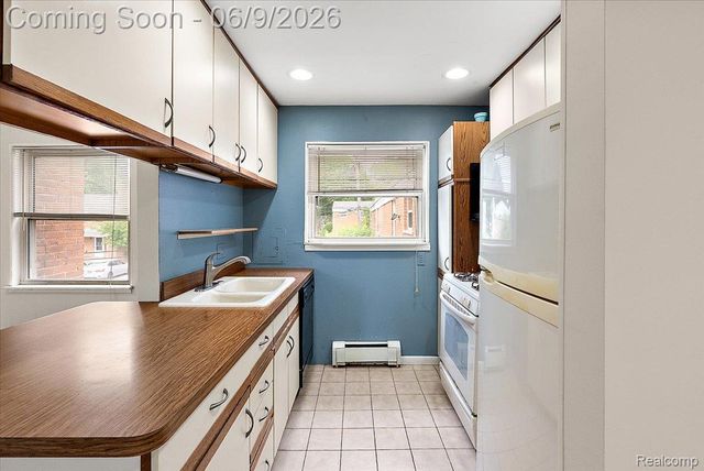 3211 Benjamin Avenue 13, Royal Oak, MI 48073