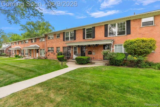 3211 Benjamin Avenue 13, Royal Oak, MI 48073