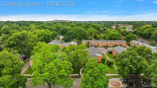 3211 Benjamin Avenue 13, Royal Oak, MI 48073