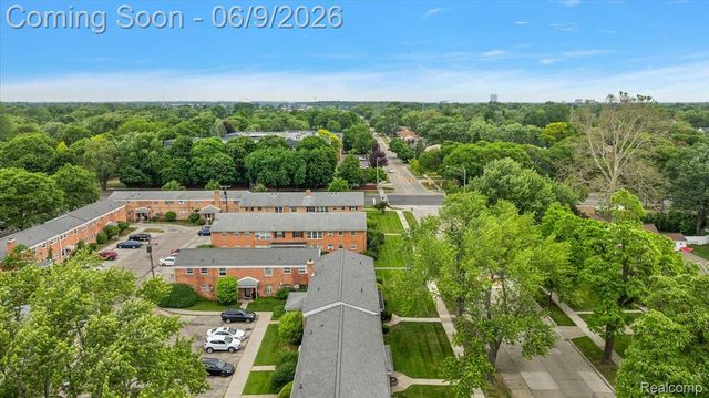 3211 Benjamin Avenue 13, Royal Oak, MI 48073