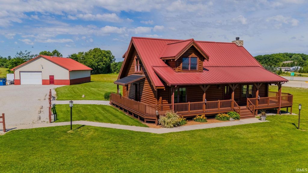 1598 N 300 E, Lagro, IN 46941