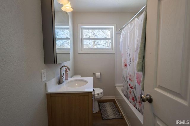 2525 Sunnymede Drive, Fort Wayne, IN 46803