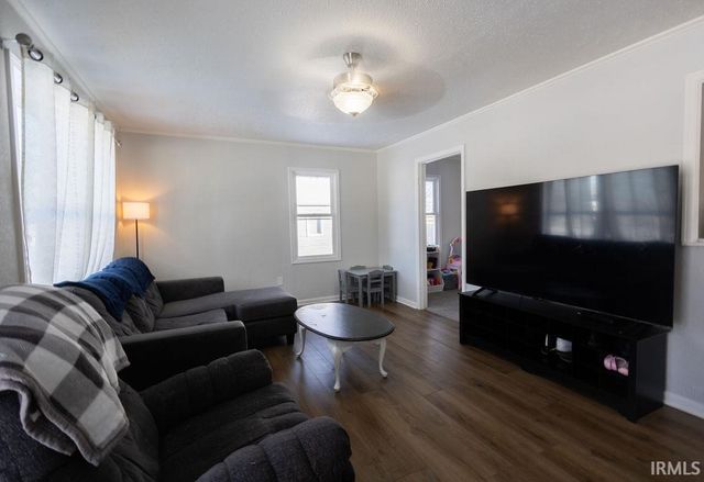 2525 Sunnymede Drive, Fort Wayne, IN 46803