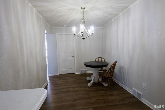 2525 Sunnymede Drive, Fort Wayne, IN 46803