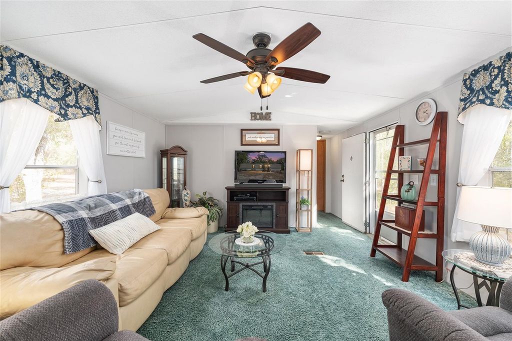 Image 17 of property listing at 161 HALL ROAD, Melrose, FL 32666