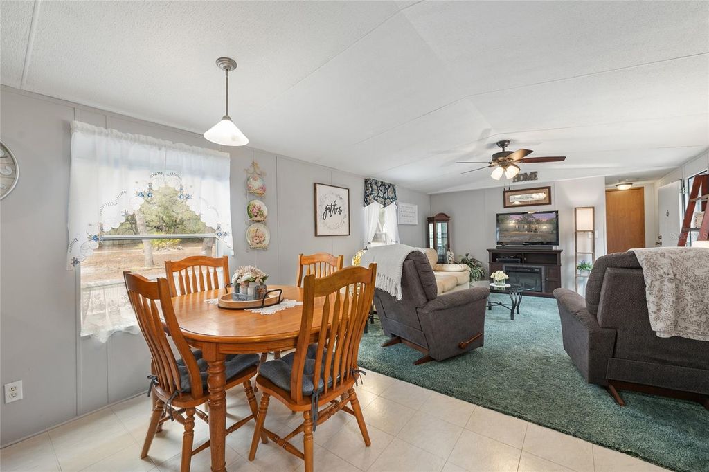 Image 5 of property listing at 161 HALL ROAD, Melrose, FL 32666