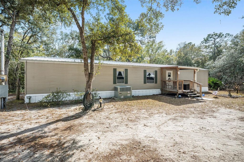 Image 43 of property listing at 161 HALL ROAD, Melrose, FL 32666