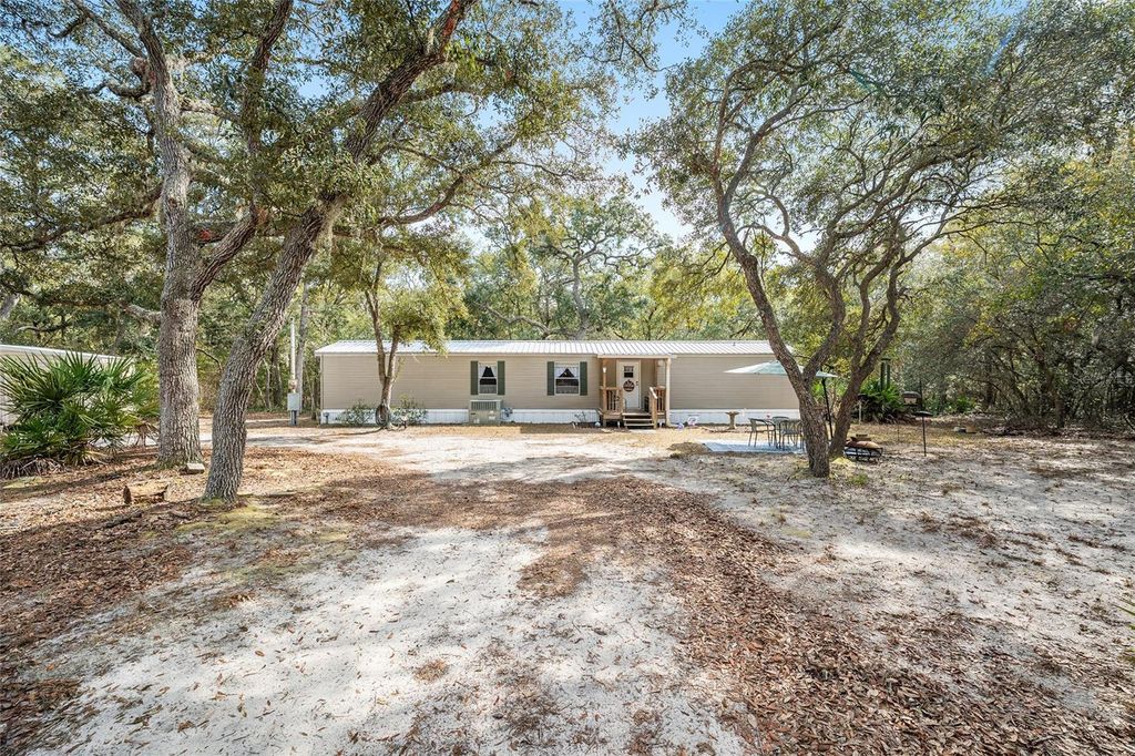 Image 46 of property listing at 161 HALL ROAD, Melrose, FL 32666
