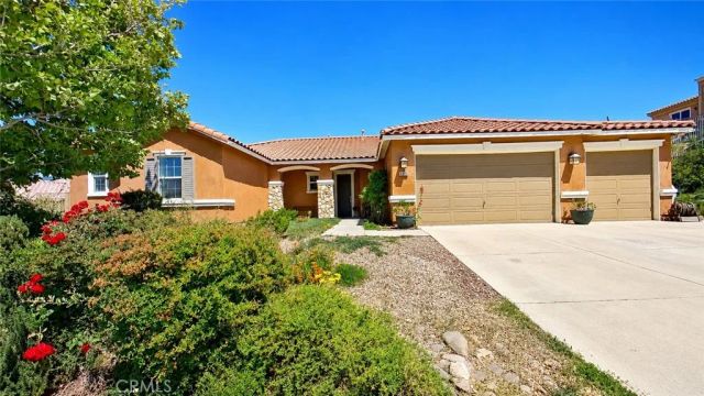 41630 Port, Palmdale, CA 93551