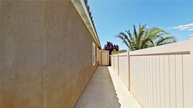 41630 Port, Palmdale, CA 93551