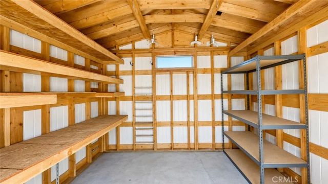 41630 Port, Palmdale, CA 93551