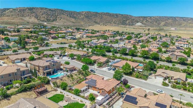 41630 Port, Palmdale, CA 93551