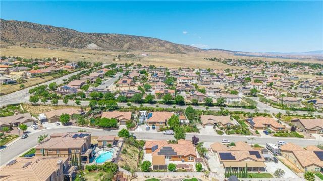 41630 Port, Palmdale, CA 93551