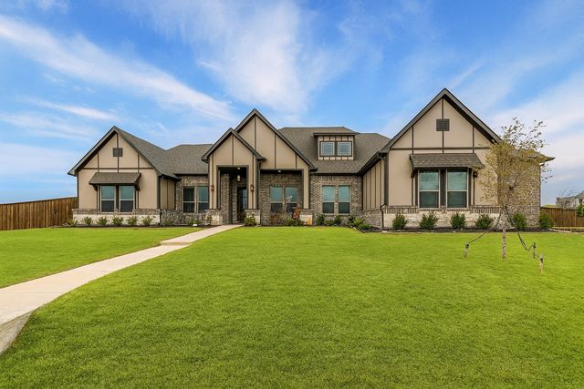 311 Lakota Parkway, Waxahachie, TX 75165