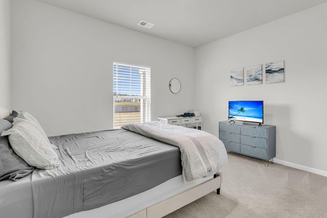 548 Spanish Wells Road, Summerville, SC 29486