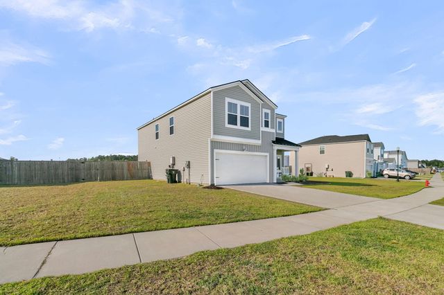 548 Spanish Wells Road, Summerville, SC 29486