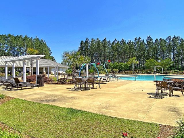 548 Spanish Wells Road, Summerville, SC 29486