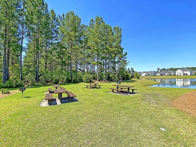 548 Spanish Wells Road, Summerville, SC 29486