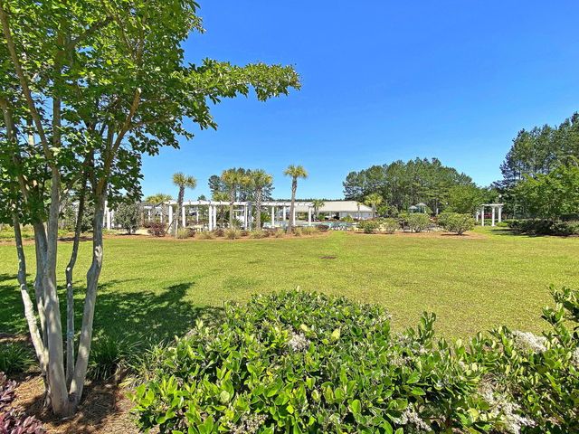 548 Spanish Wells Road, Summerville, SC 29486