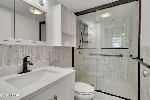 1224 S Peninsula Dr Apt 621, Daytona Beach, FL 32118