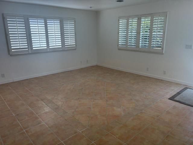 211 Carnoble, Hollister, CA 95023