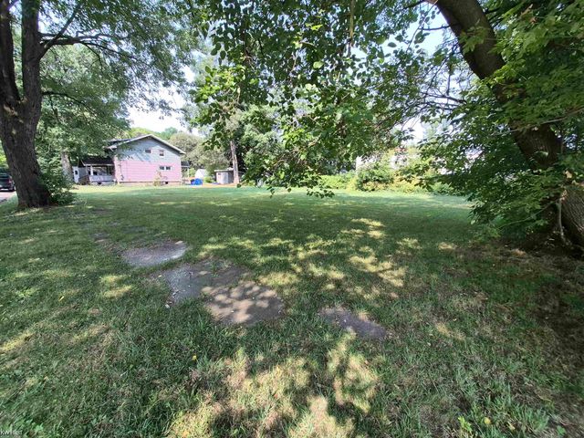 662 Hall Street, Flint, MI 48503