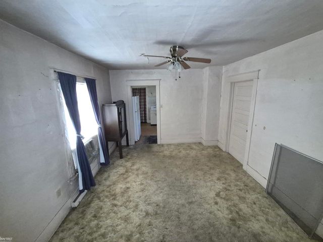662 Hall Street, Flint, MI 48503