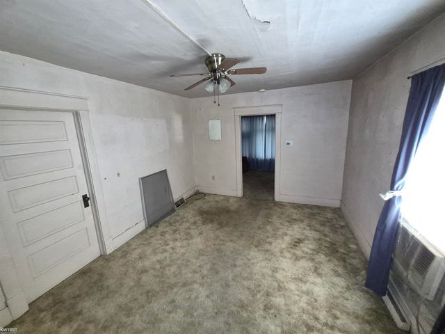 662 Hall Street, Flint, MI 48503
