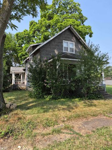 662 Hall Street, Flint, MI 48503