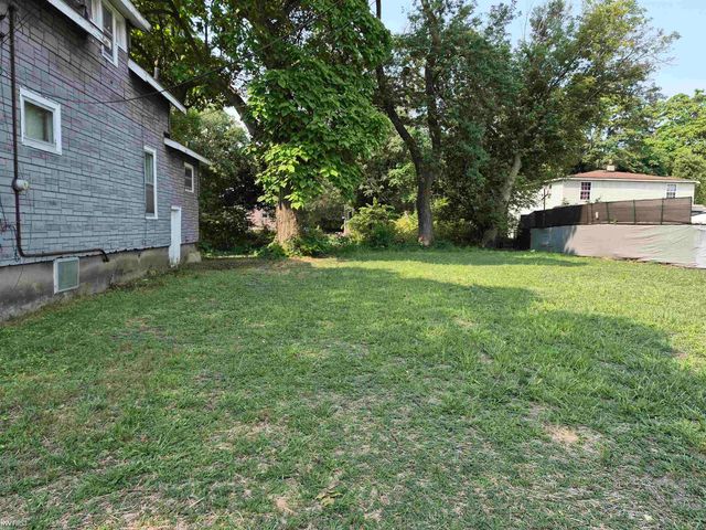 662 Hall Street, Flint, MI 48503