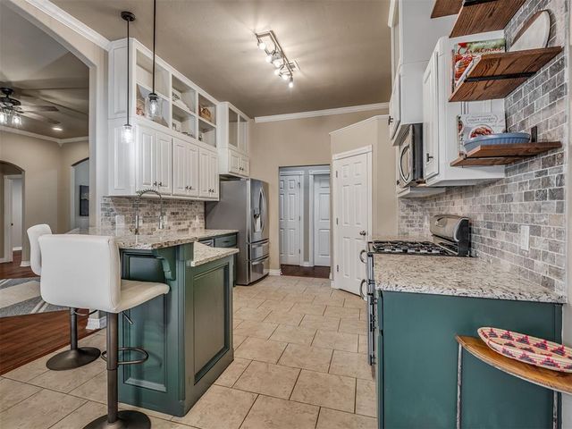 505 Ridge Lake Boulevard, Norman, OK 73071