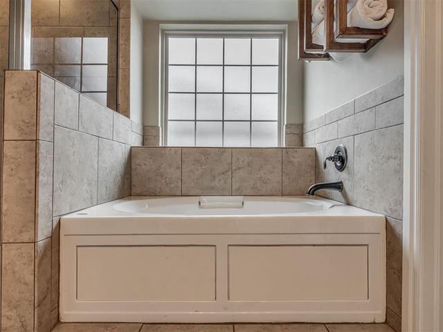 505 Ridge Lake Boulevard, Norman, OK 73071