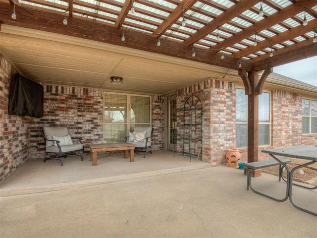 505 Ridge Lake Boulevard, Norman, OK 73071