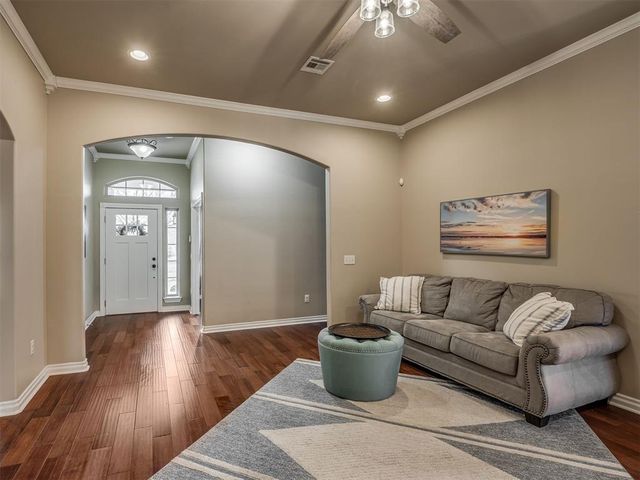 505 Ridge Lake Boulevard, Norman, OK 73071