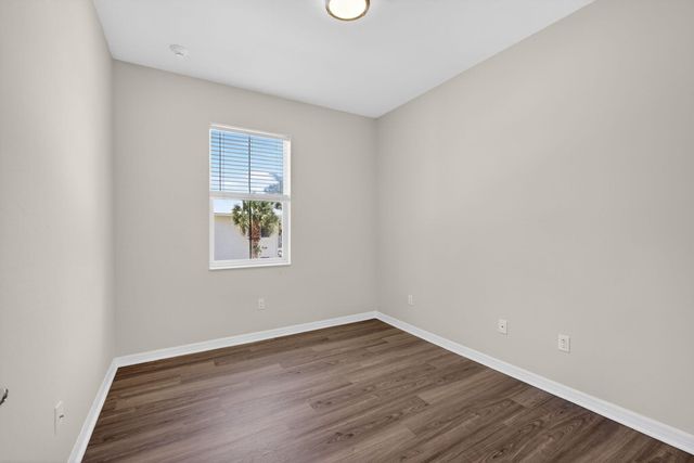 1126 Dakota Drive, Jupiter, FL 33458