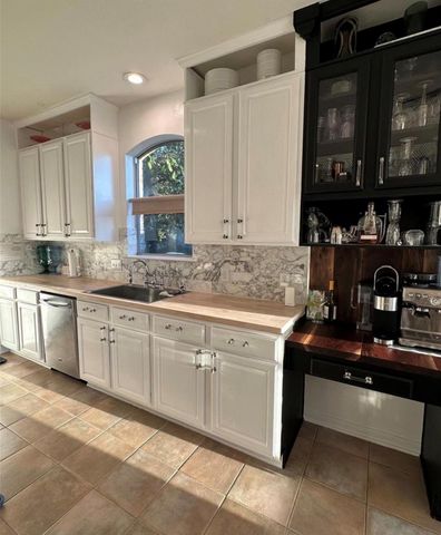 11614 Canyon Mills Drive, Houston, TX 77095