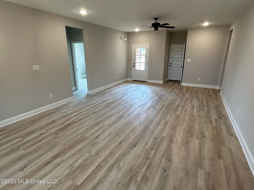 6089 E River Birch Road, Walls, MS 38680 — photo 5