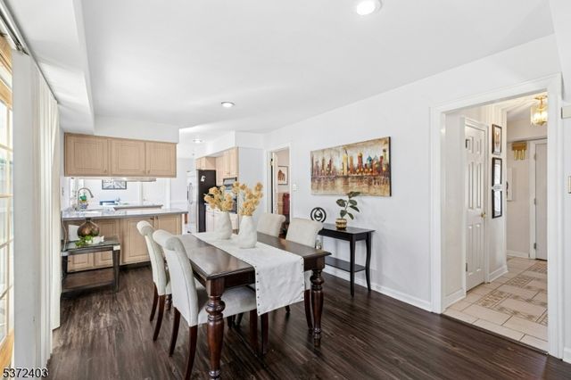 7 Concord Dr, Franklin Twp., NJ 08873