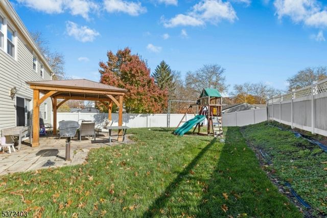 7 Concord Dr, Franklin Twp., NJ 08873