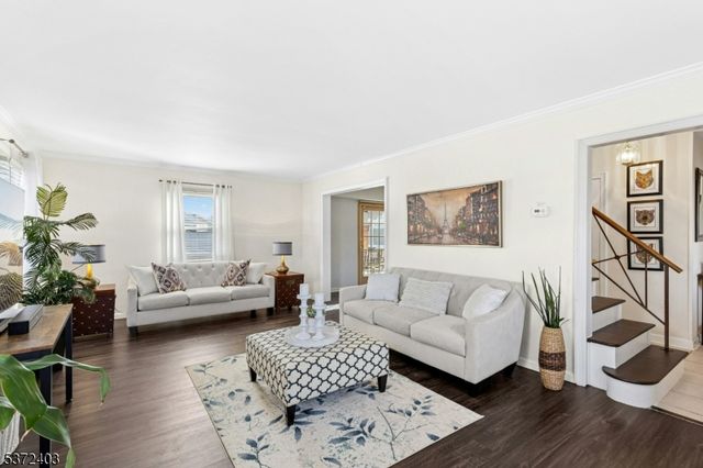 7 Concord Dr, Franklin Twp., NJ 08873