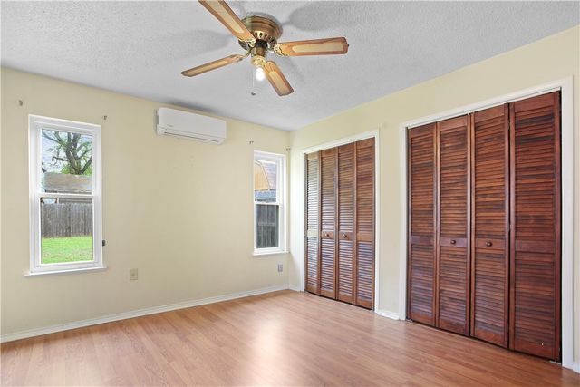 918 W 5th Street, Mcgregor, TX 76657
