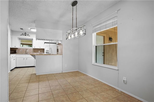 918 W 5th Street, Mcgregor, TX 76657
