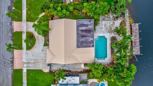 1402 Cormorant Road, Delray Beach, FL 33444