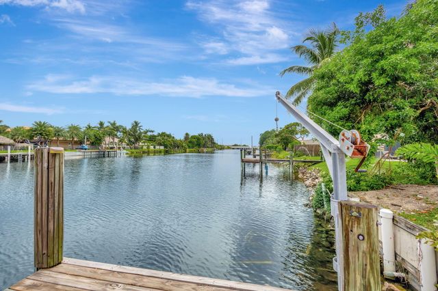 1402 Cormorant Road, Delray Beach, FL 33444