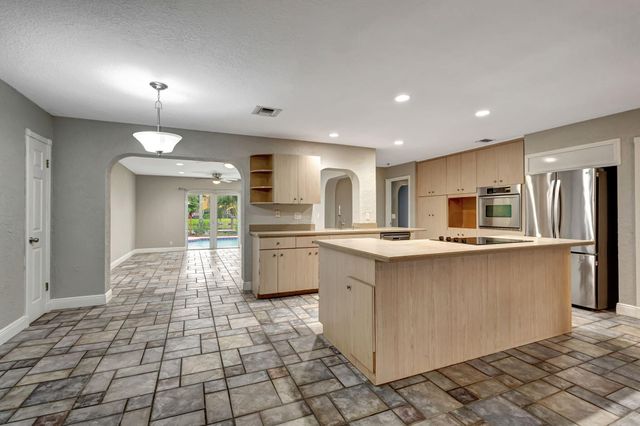 1402 Cormorant Road, Delray Beach, FL 33444